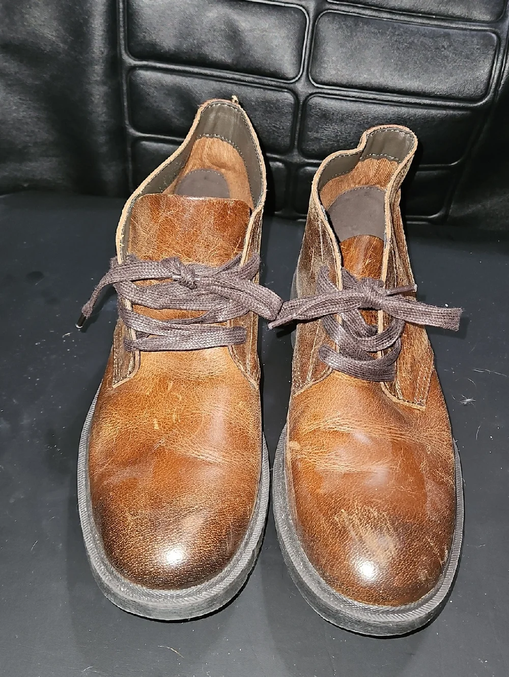 Frye and Co. Men's Flat Heel Chukka Lace-Up Boots Distressed Brown Size 11